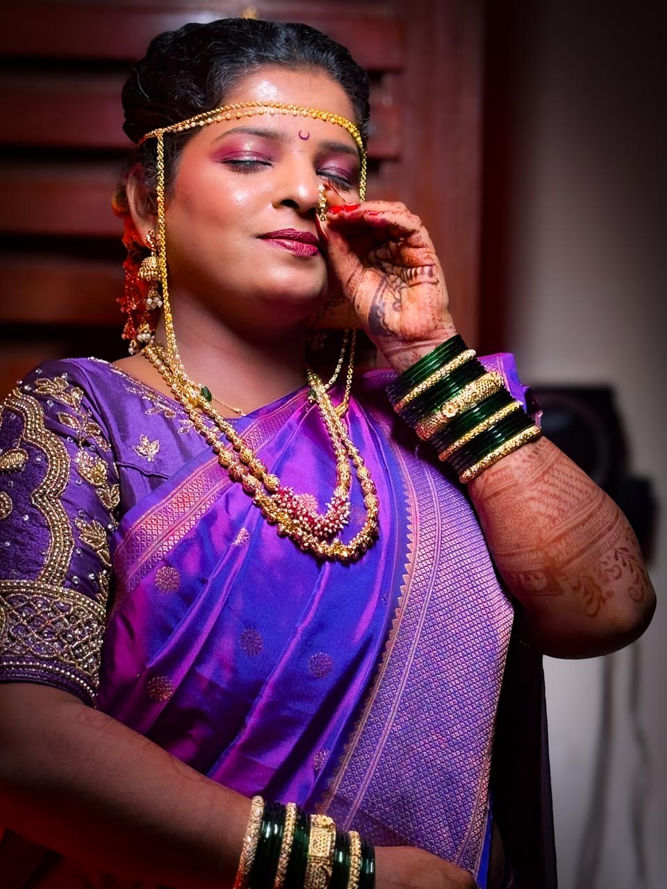 Maharashtrian bridal makeup by Shraddha Kadam Makeup Artist